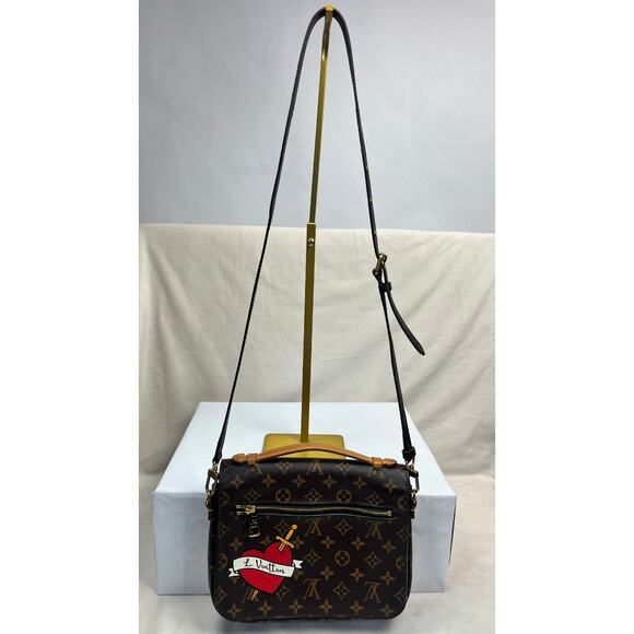 Louis Vuitton Monogram Patches Pochette Metis MM Shoulder Bag Limited Edition - Picture 6 of 16